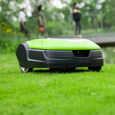 robô elétrico do cortador de grama de um pro mini androide robótico diesel automático compacto agrícola de 3 acres da bateria de GPS do ajustador para 5000m2